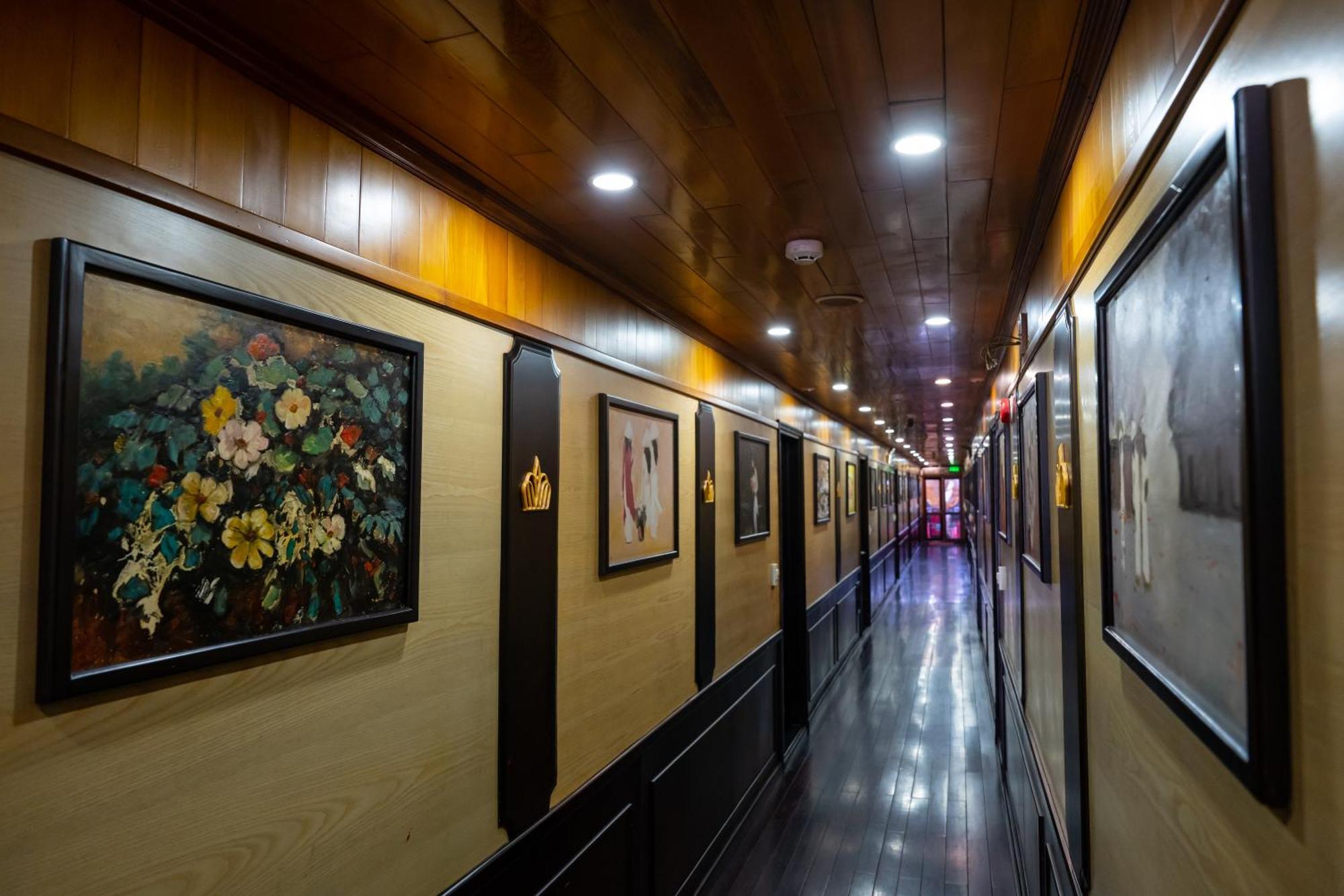 La Regina Royal Cruise Hotel Ha Long Exterior photo