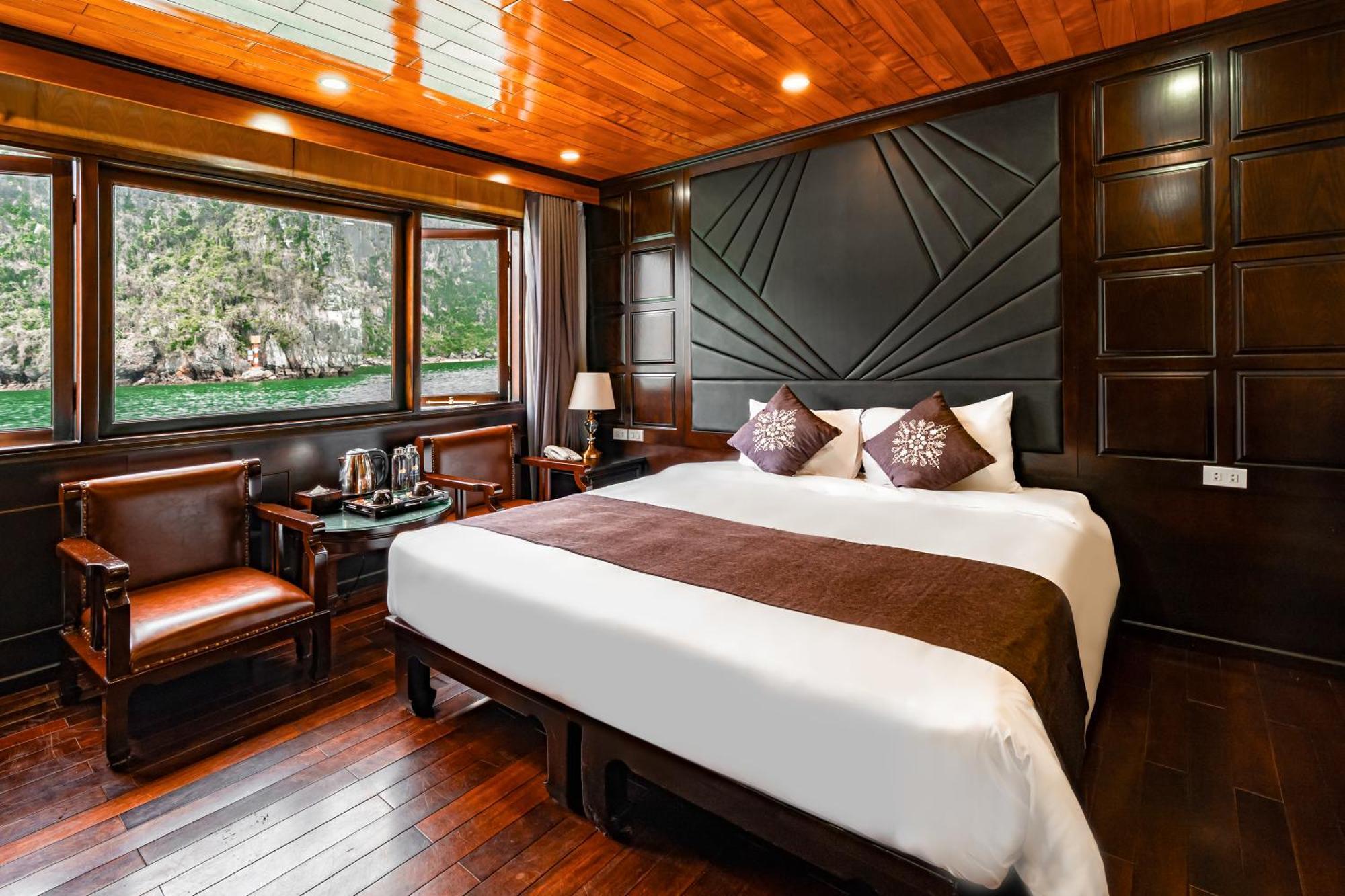 La Regina Royal Cruise Hotel Ha Long Exterior photo