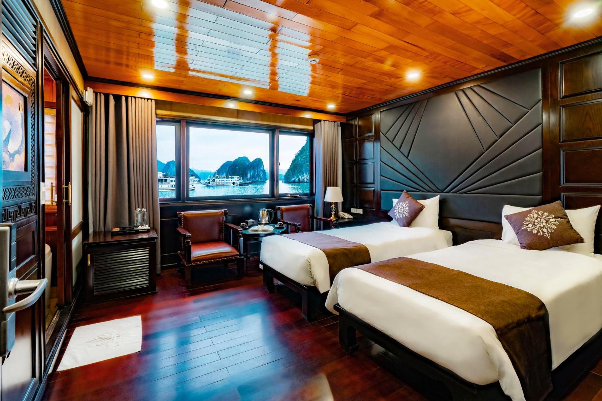 La Regina Royal Cruise Hotel Ha Long Exterior photo