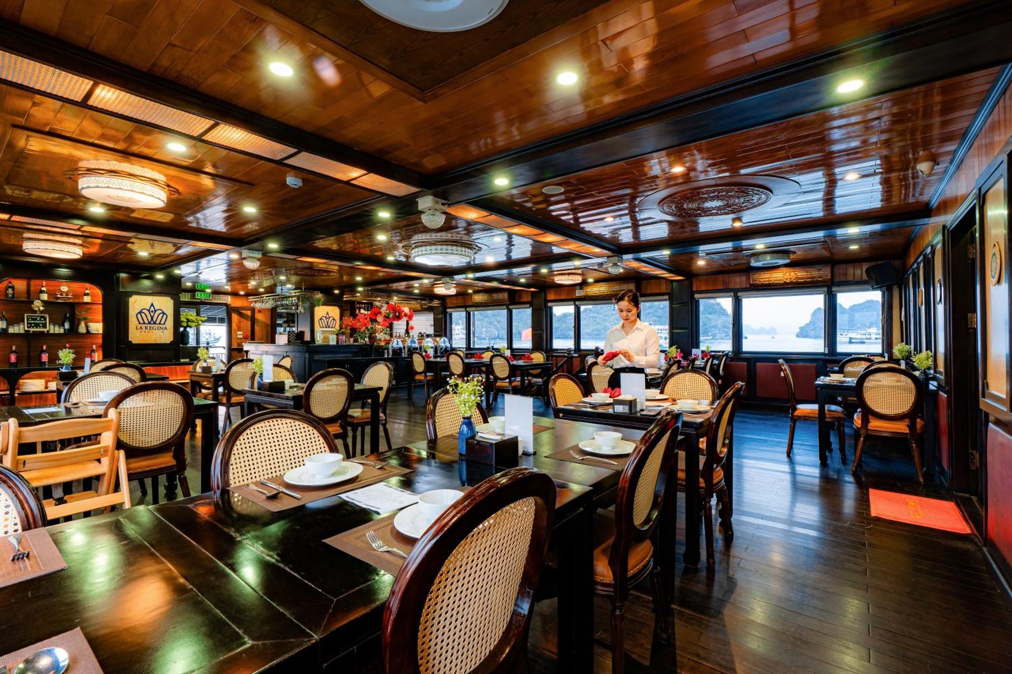 La Regina Royal Cruise Hotel Ha Long Exterior photo